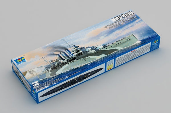 Trumpeter 06735 HMS KENT British Royal Navy 1:700 Plastic Model Kit