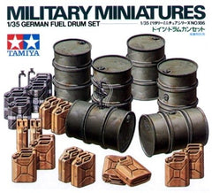 Tamiya 35186 1/35 Scale Military Model Kit WWII German Oil Drum & Jerry Can Set