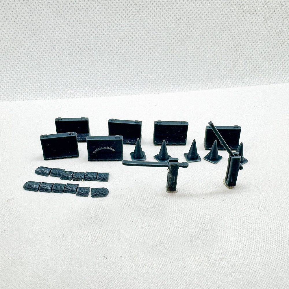 Yao's Studio LYTS87076 1/87 HO Scale 3D Printed Modern Barrier Toll Station