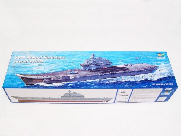 Trumpeter 05606 USSR ADMIRAL KUZNETSOV 1:350 Model Kit