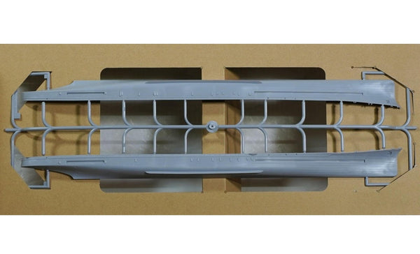 Hasegawa HA40125 1/350 IJN Light Cruiser Sakawa Assembly Model Kit