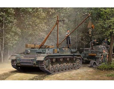Trumpeter 00389 1/35 German Bergepanzer IV Recovery Vehicle — scale model kit