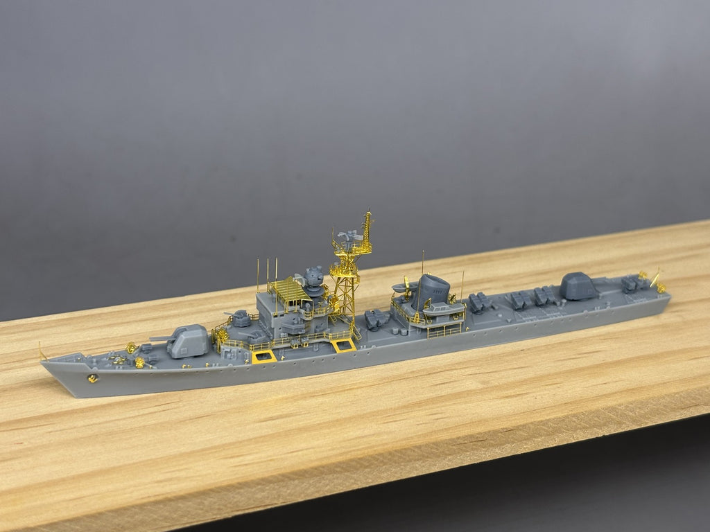EVMODEL S028S 1/700 PLA NAVY 053H1 Class Frigate Jiu Jiang Destroyer Model Kit