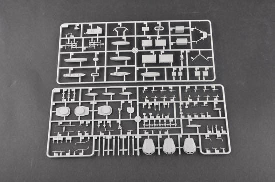 Trumpeter 05329 1/350 HMS DREADNOUGHT 1915 Model Kit