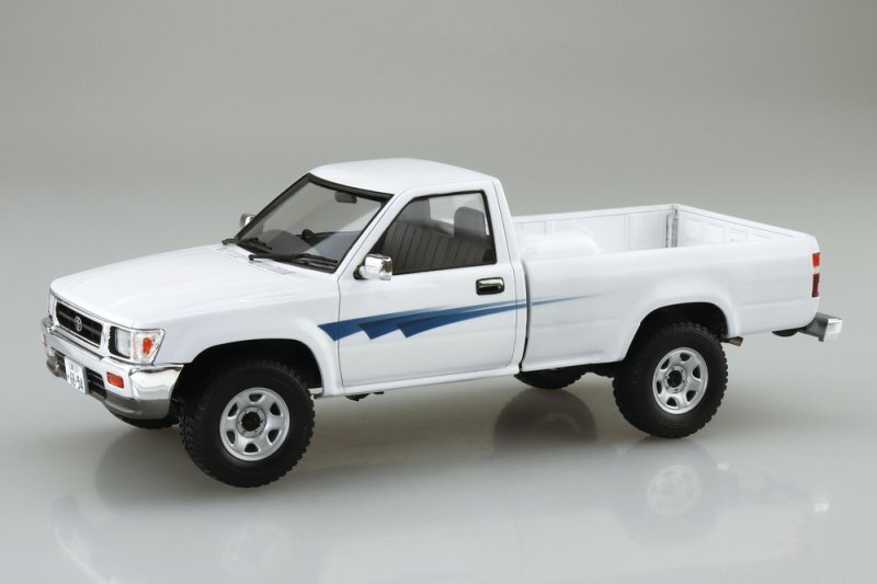 Aoshima AO-06949 1/24 Model Car Kit Toyota LN106 Hilux Longbed Street Custom '94 Secondary image